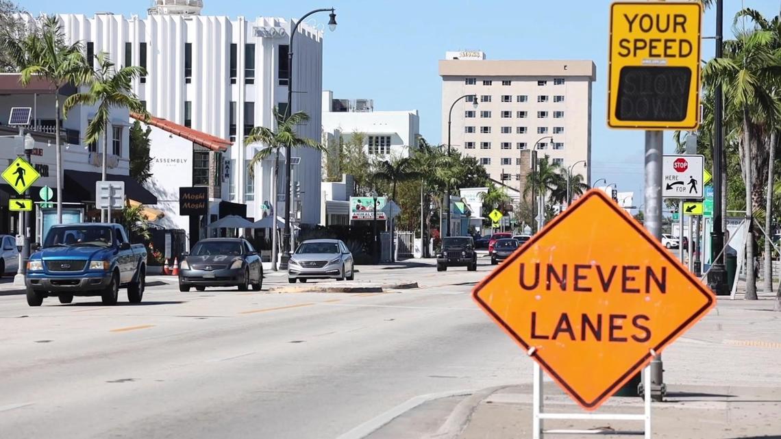 Vista de Biscayne Boulevard y la NW 72 Street. Los vecinos quieren que se modifique la vía para reducir la velocidad de los autos y acomodar a peatones, ciclistas y usuarios del transporte público.
