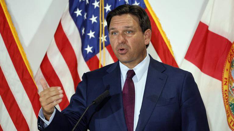 DeSantis does a Hakeem Jeffries impression amid redistricting jabs