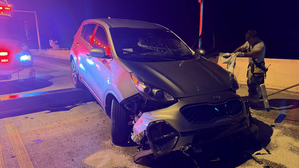 Car gets stuck on Florida Keys drawbridge as it was opening, deputies say