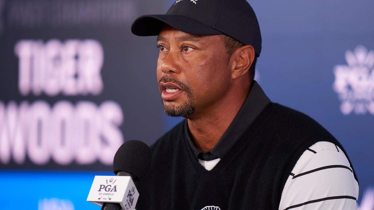 Tiger Woods announces the death of his beloved mom.