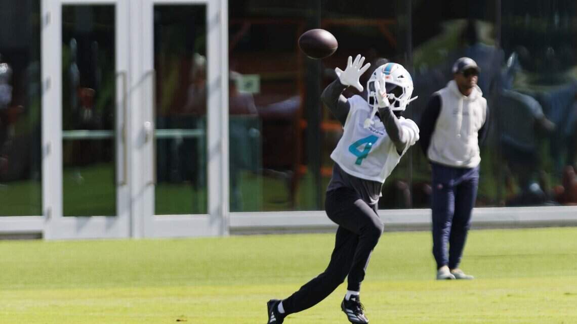 Four vet WRs with last chance to impress Dolphins. And notable comments on Willis