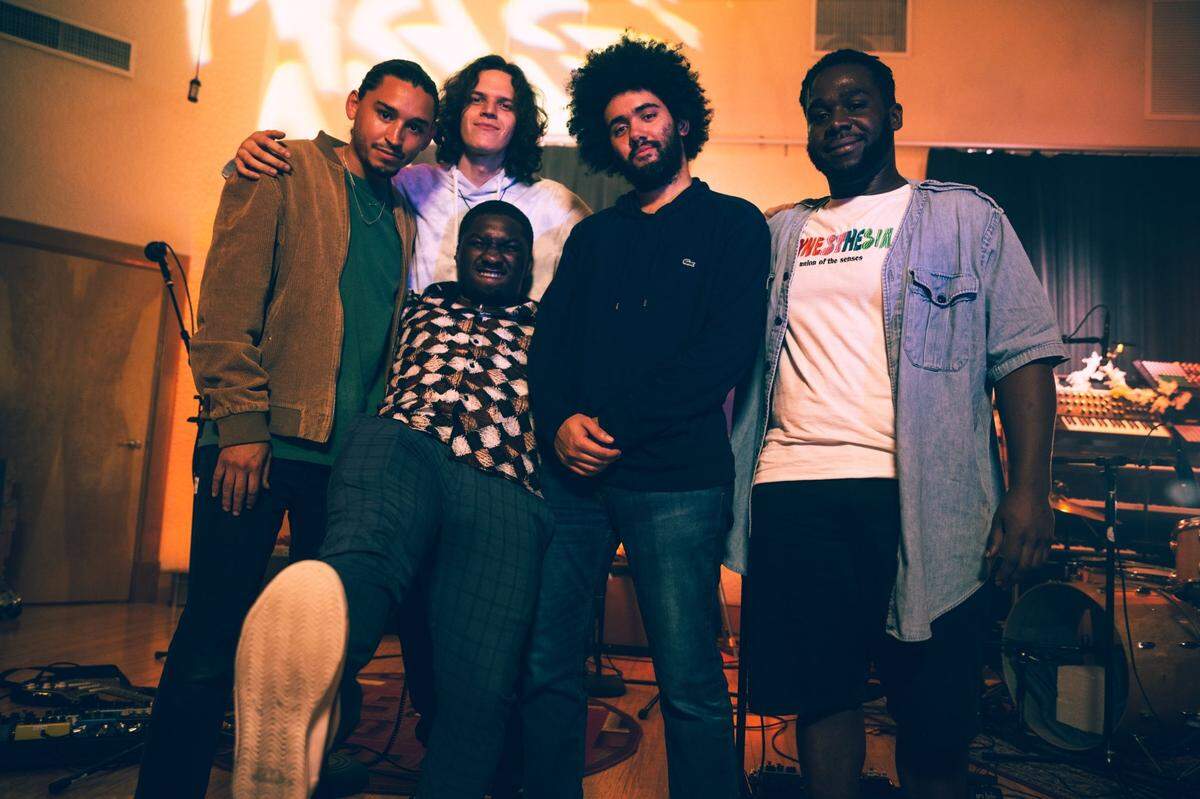REMYZ, a local band