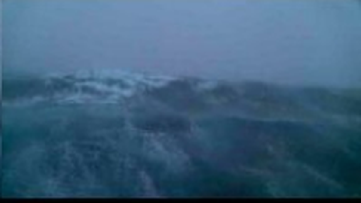 This is the moment a wall of water rolled toward a weather buoy 350 miles east/northeast of Nassau. Waves 30 feet high were being recorded at the time, NOAA says.