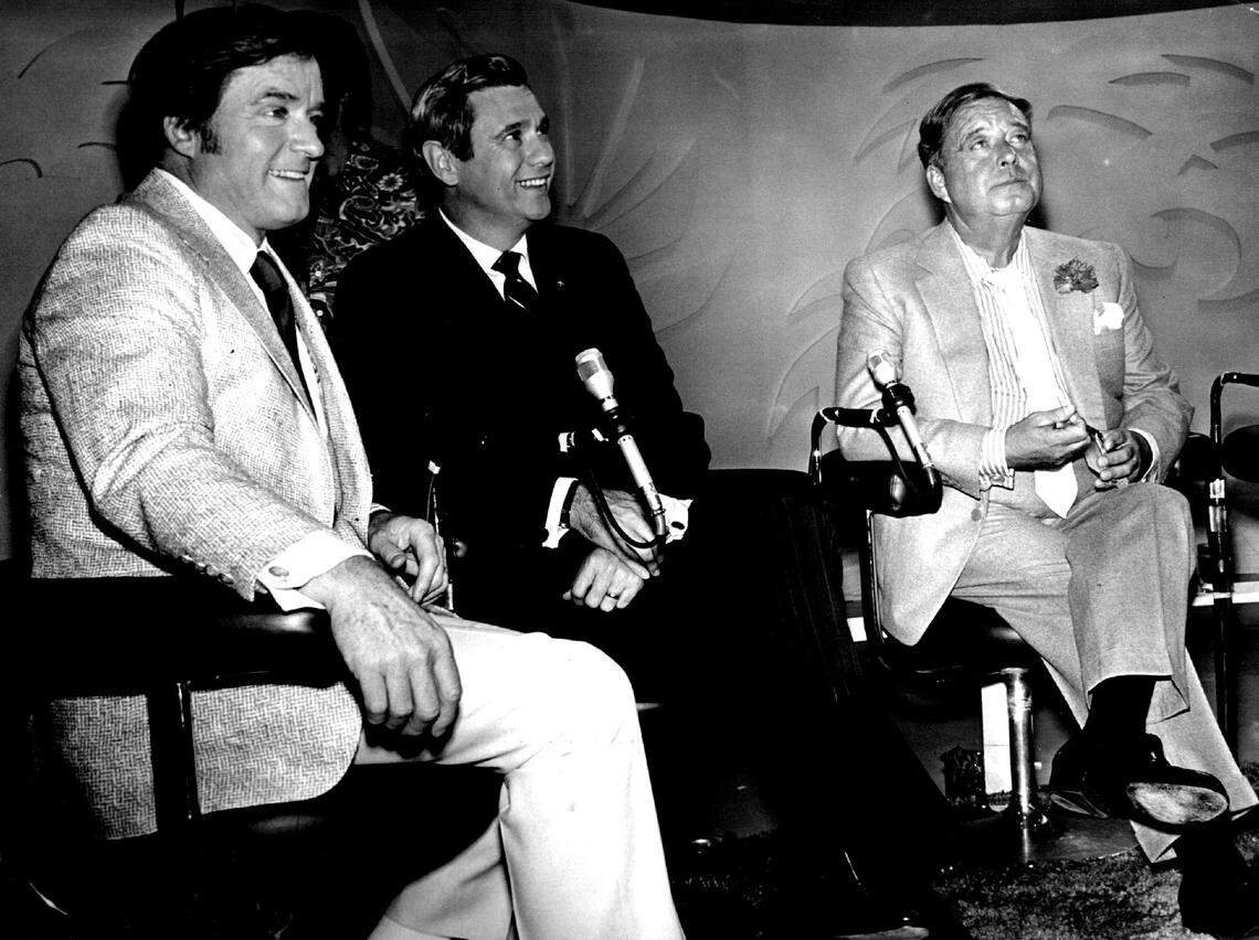 The Mike Douglas Show, in Miami Beach in 1972, with the host, Florida Gov. Reubin Askew and Jackie Gleason.