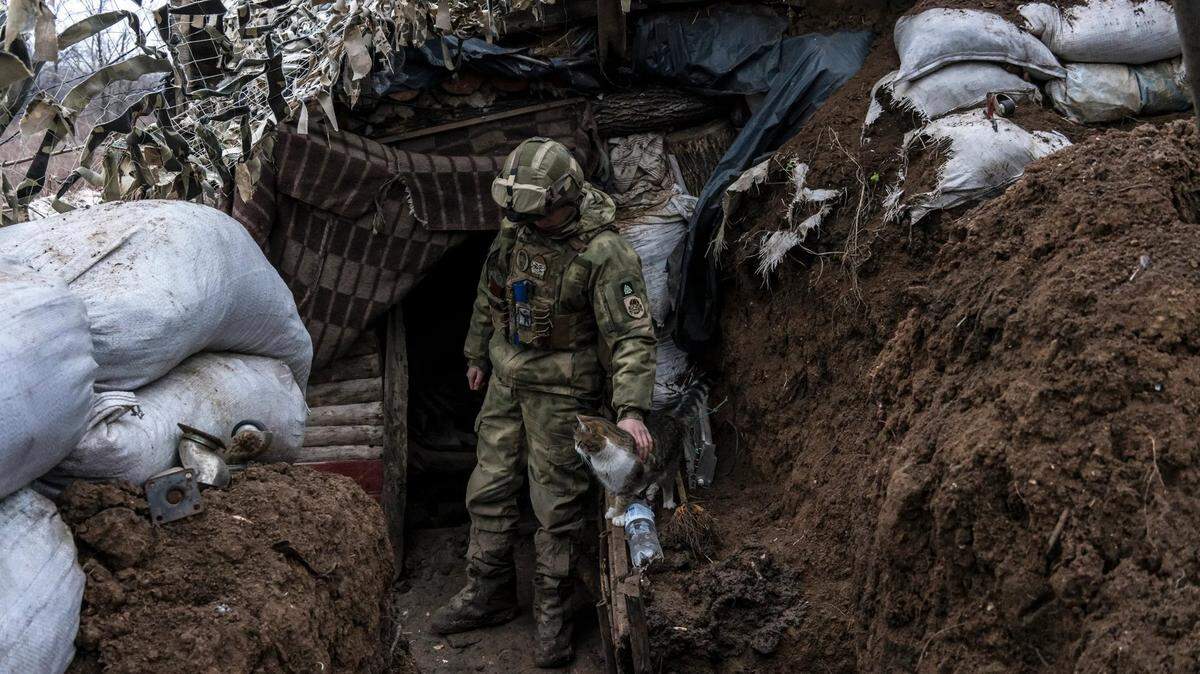 The Russian military buildup along the border with Ukraine heightens worries that Russia intends to invade the Donbas region.