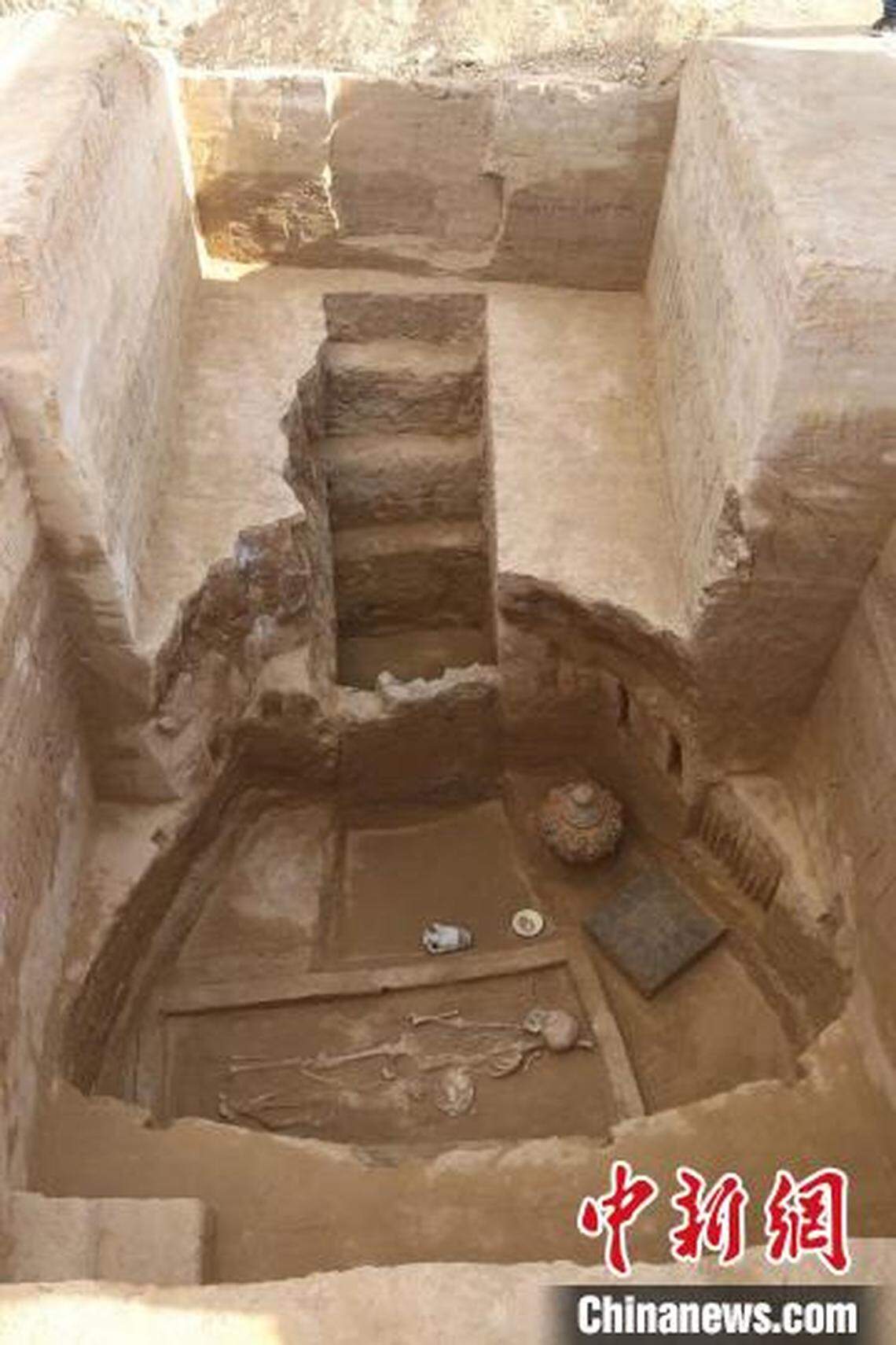 One of the tombs at the Zhijiabao Village site.