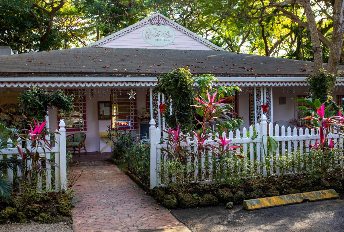 Vista exterior del Tea Room en Cauley Square en Miami, Florida, el jueves 21 de enero de 2022. Es necesario reservar con 24 horas de antelación.