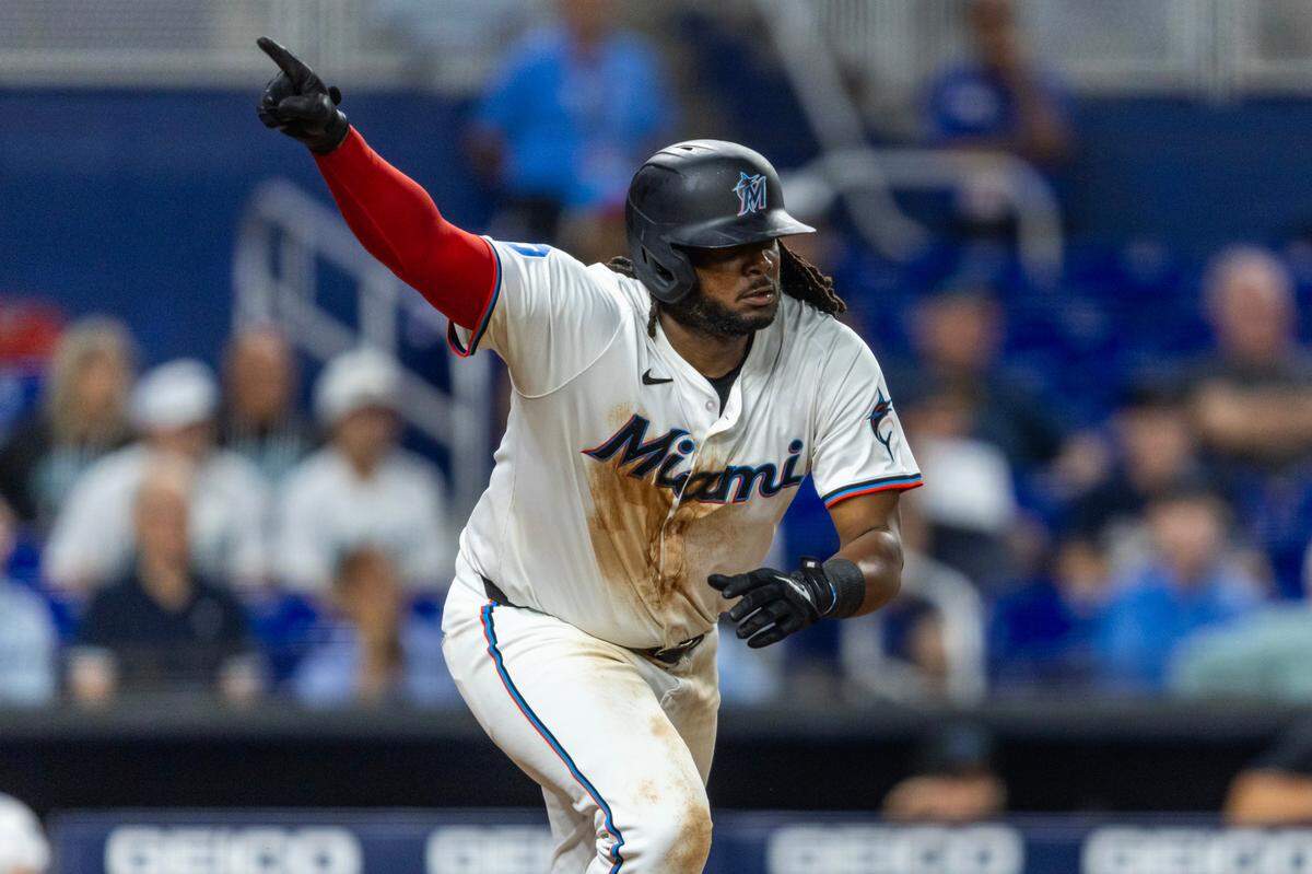 Miami Marlins base runner Josh Bell (9) reacts to hitting a walk-off single to defeat the Milwaukee Brewers 3-2 during the tenth inning of an MLB game at LoanDepot Park on Monday, May 20, 2024, in Miami, Fla.
