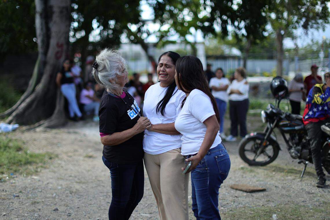 A relative of prisoners cries while waiting updates on the release of prisoners  at "El Rodeo" prison on January 09, 2026 in Miranda, Venezuela. 