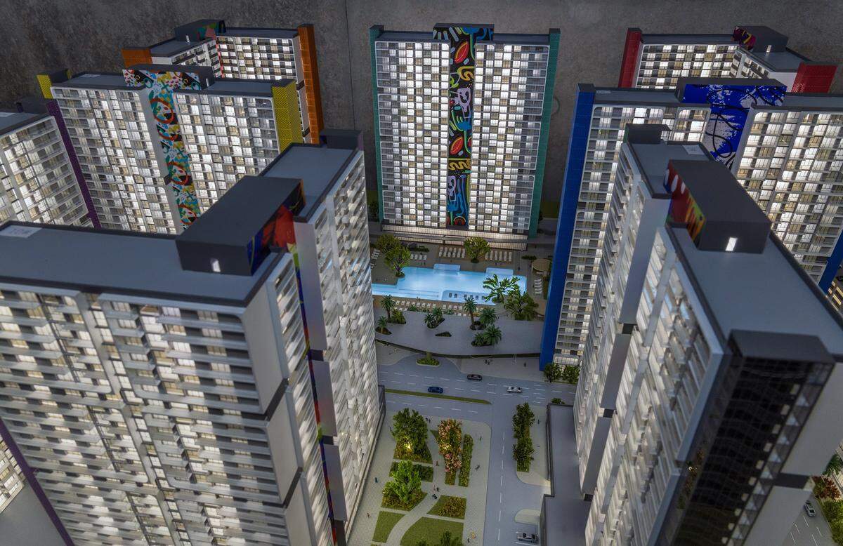 Scale model of The HueHub, an $880 million, 4,000-unit residential project developer Pablo Castro plans to build in Miami-Dade’s West Little River area. Castro is setting aside 3,000 apartments at unusually low rents for first responders and teachers.