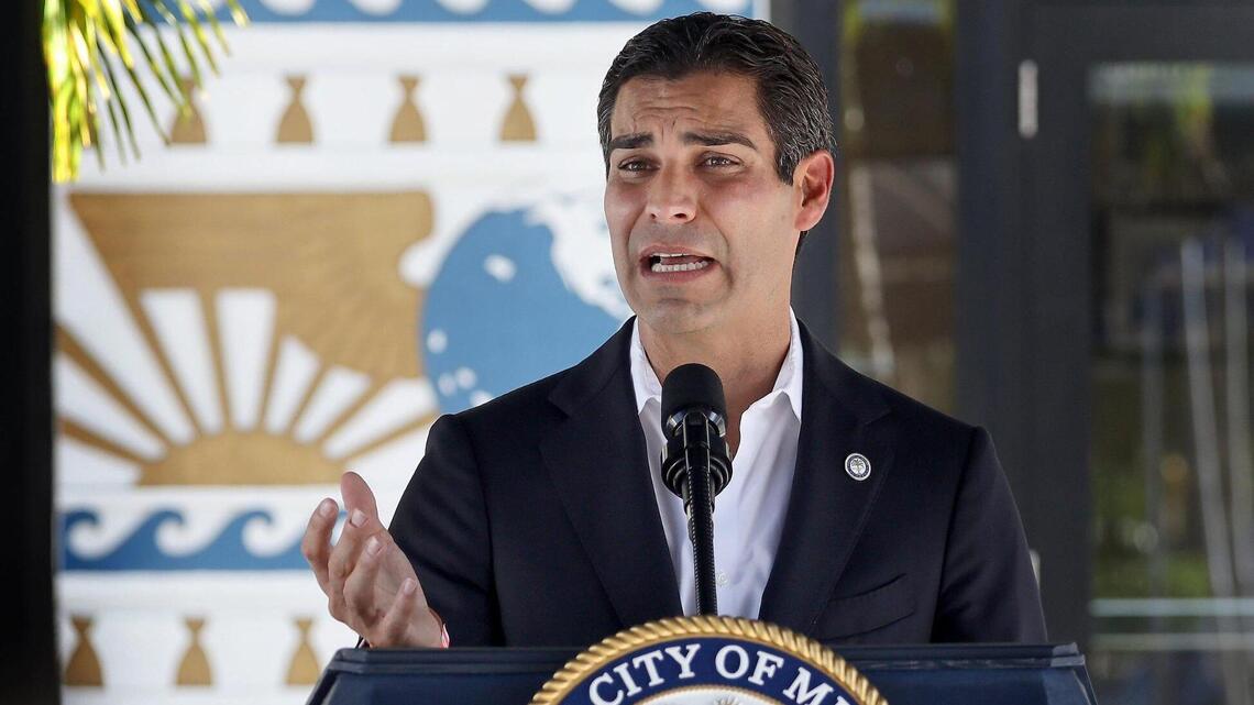 Las ciudades de Miami y Miami Beach no cumplirán más con el toque de queda del Condado