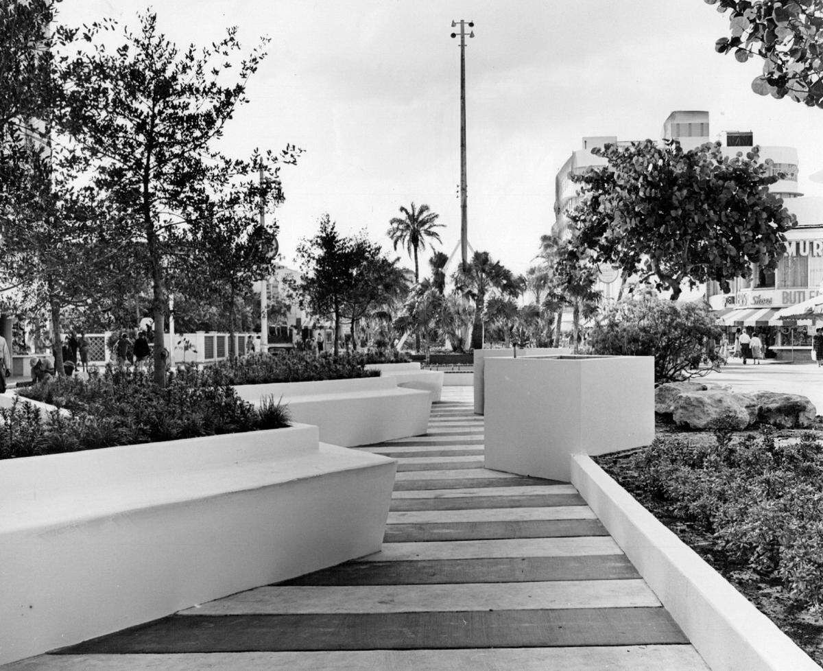 Sidewalk design on Lincoln Road Mall.