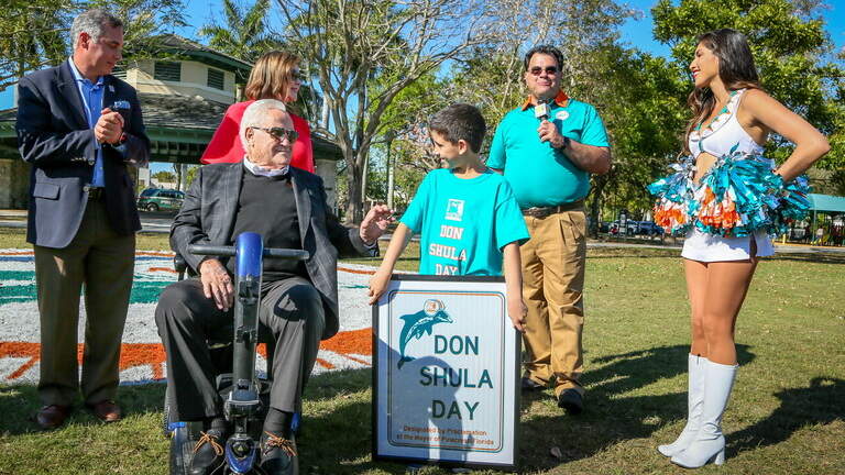 Dolphins fans mourn Don Shula, who ‘represented everything that was good about Miami’