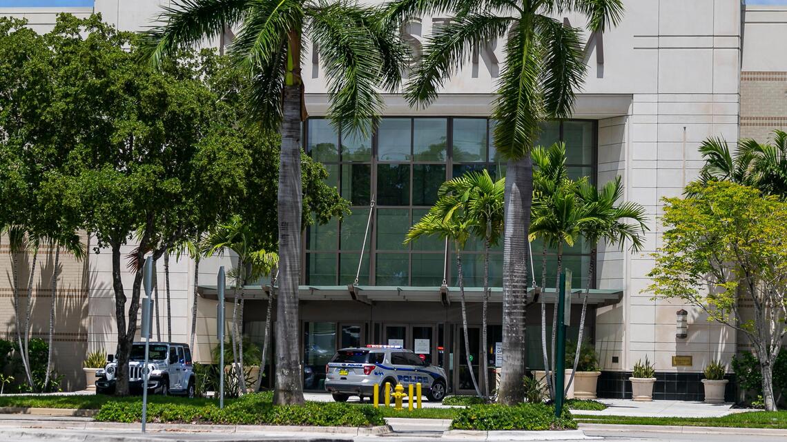 Aventura Mall shut down Monday in anticipation of protest. But so far, all is quiet.