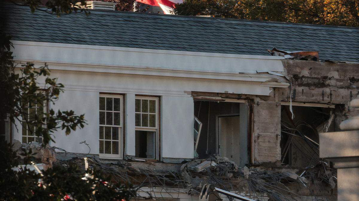 The facade of the East Wing of the White House is demolished by work crews on Oct. 20, 2025 in Washington.