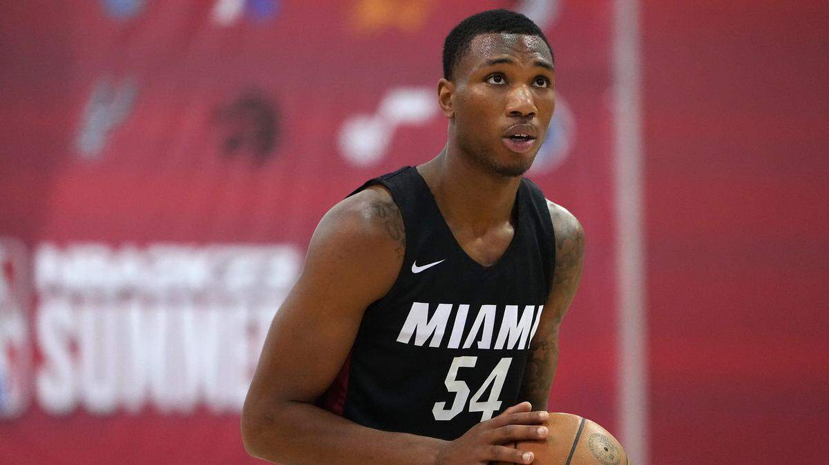 Miami Heat forward Jamal Cain (54) looks to make a free throw attempt against the Los Angeles Clippers during an NBA Summer League game at Cox Pavillion.