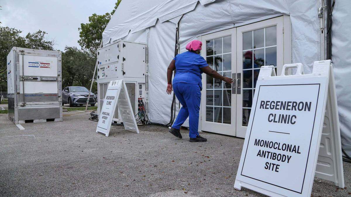 El nuevo lugar de tratamiento de la Clínica Regeneron en Pembroke Pines en el CB Smith Park, el miércoles 18 de agosto de 2021.