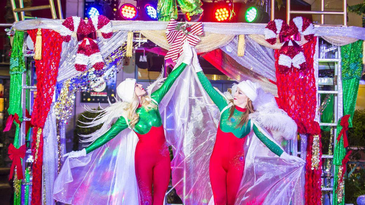 “Santa’s Spectacular,” a musical drive-through holiday-themed performance, opens this month at Tamiami Park.