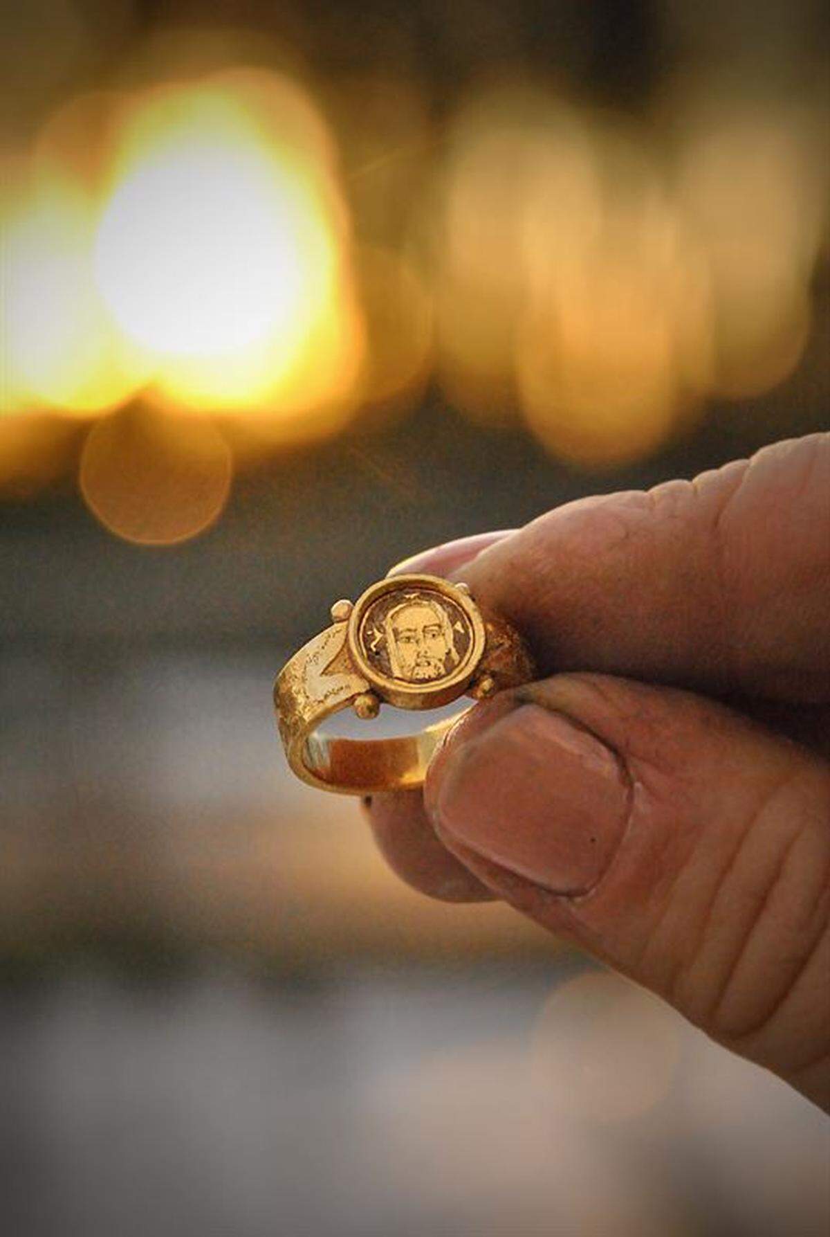 The ring’s small size indicates it likely belonged to a woman, according to archaeologists.