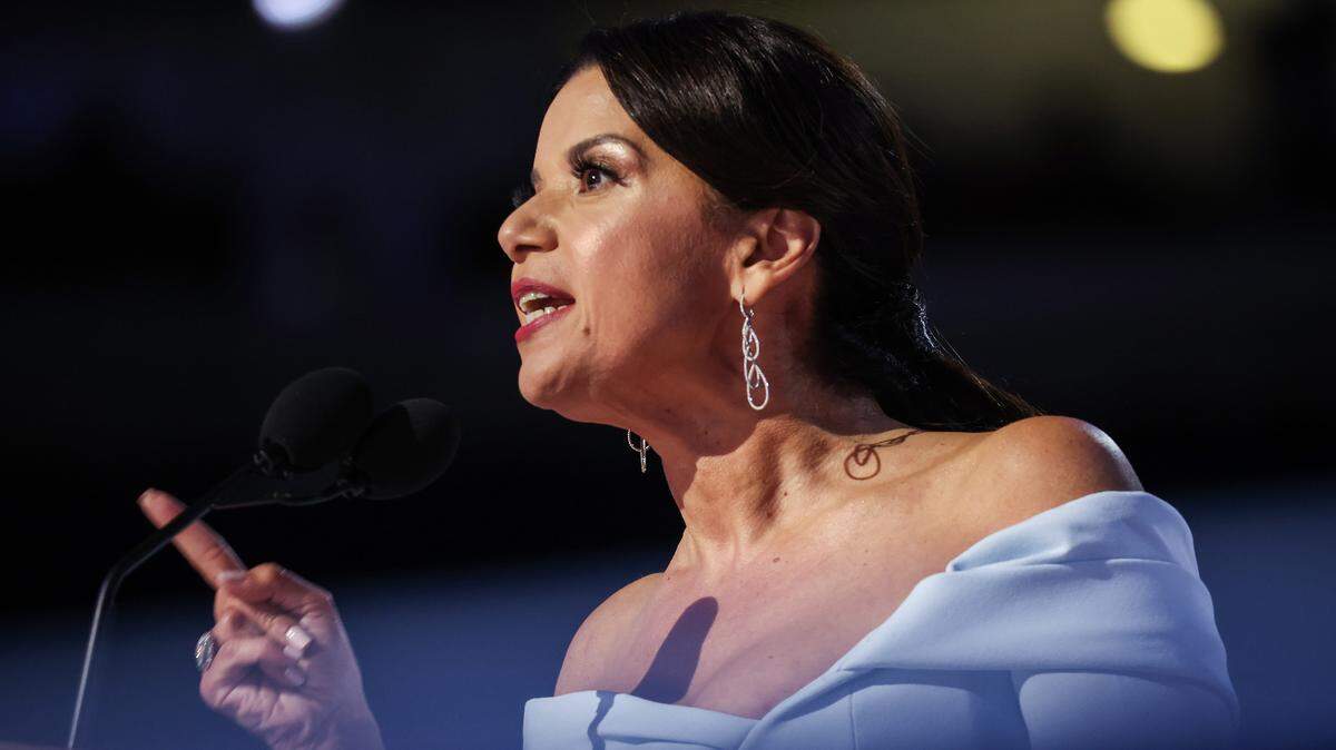 CHICAGO, ILLINOIS - AUGUST 20: Political commentator Ana Navarro speaks on stage during the second day of the Democratic National Convention at the United Center on August 20, 2024 in Chicago, Illinois. Delegates, politicians, and Democratic Party supporters are gathering in Chicago, as current Vice President Kamala Harris is named her party's presidential nominee. The DNC takes place from August 19-22. (Photo by Justin Sullivan/Getty Images)