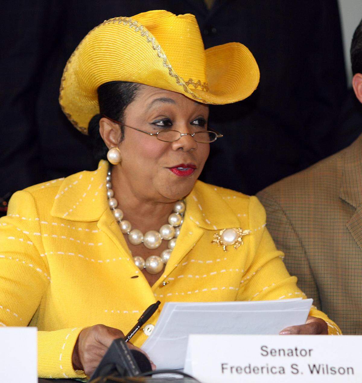 Sate Sen. Frederica Wilson at legislative news briefing on insurance reform.