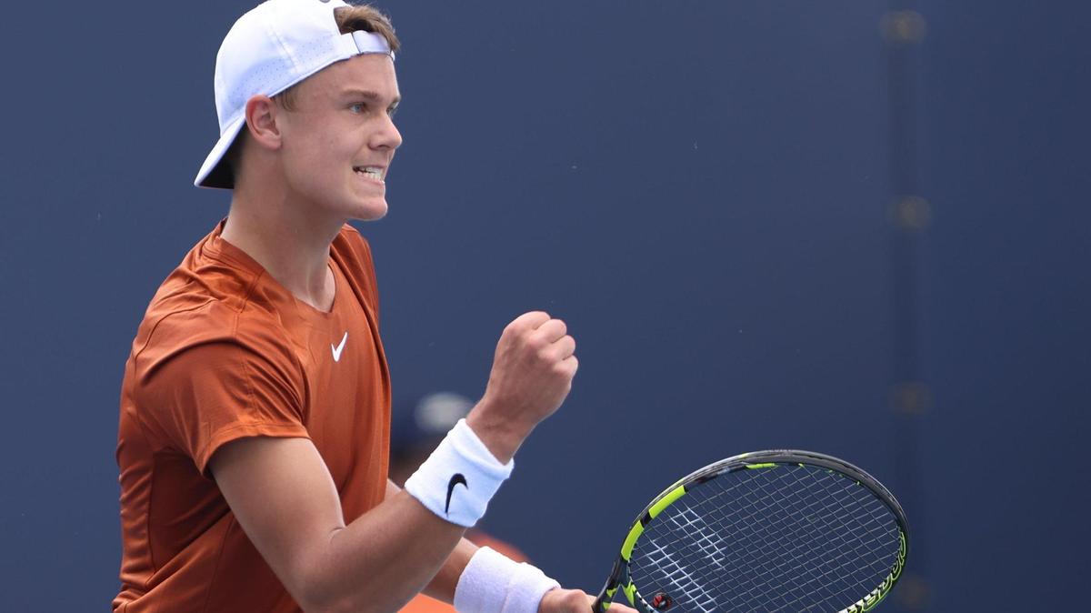 Holger Rune gestures in celebration after winning the set against Diego Schwartzman at the Butch Buchholz Stadium. Argentine tennis player Diego Schwartzman and Danish tennis player Holger Rune competed in third round of the men’s singles during the Miami Open at Hard Rock Stadium in Miami Gardens, Florida on Sunday, March 26, 2023.