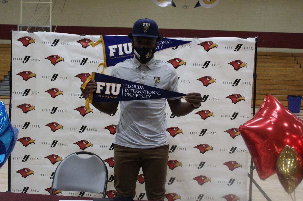 Miami Springs’ Demetrius Hill signing with FIU.