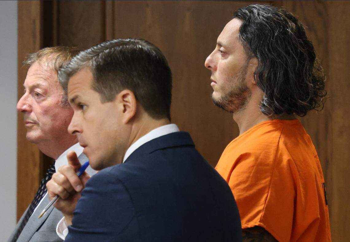 Oscar Olea, right, listens as Miami-Dade Judge Alberto Milian explains his plea deal while standing next to his attorneys -- Charlton Stoner, left, and Matthew Ladd, center, inside Courtroom 7-2 at the Richard E. Gerstein Justice Building on Thursday, Aug. 21, 2025, in Miami, Florida. 