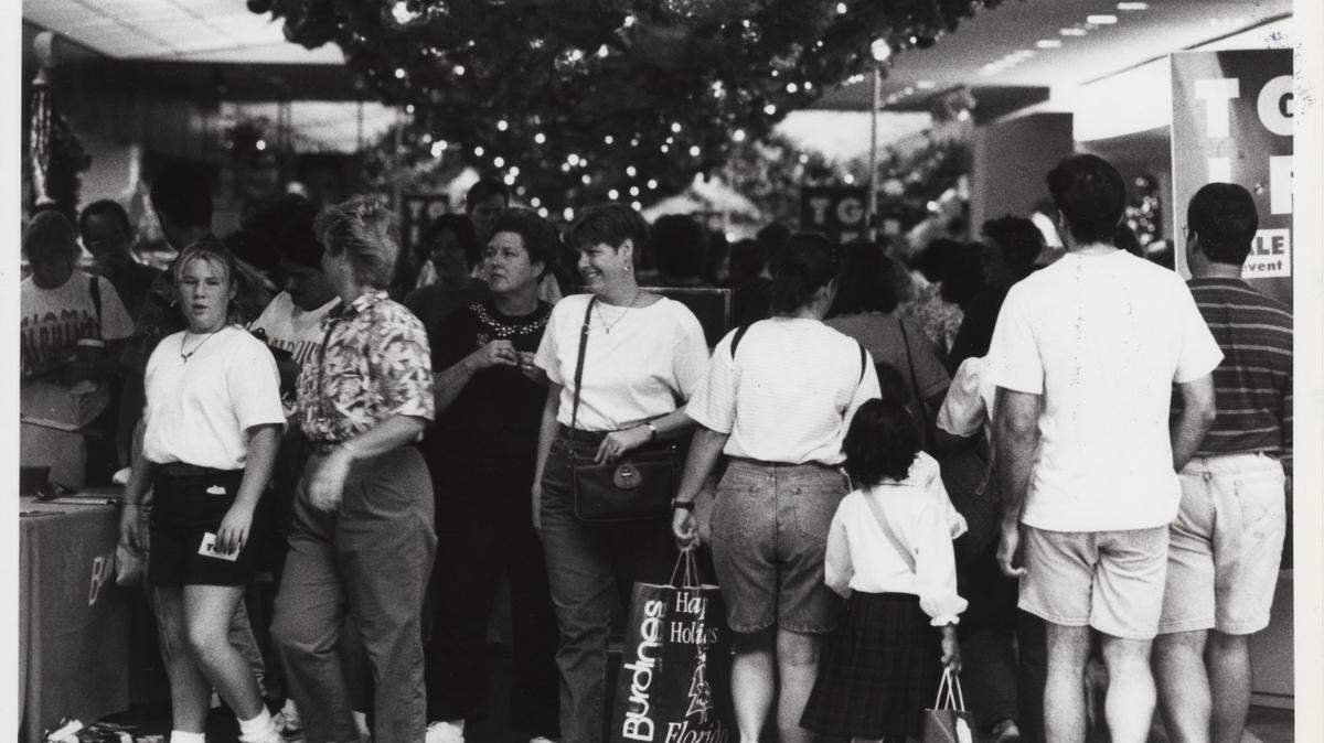 Malls in Miami used to look like that? See shopping photos from the 1970s and ’80s