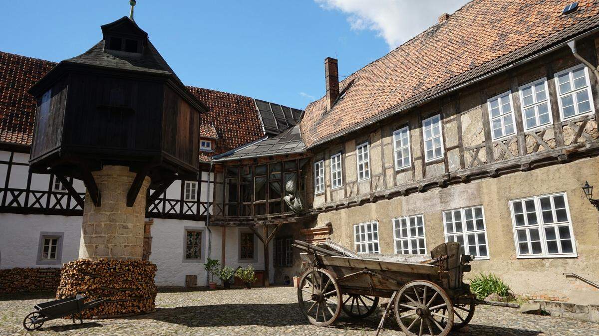 Outside the town of Quedlinburg, Germany, the centuries-old gallows site hid the bodies of executed people.