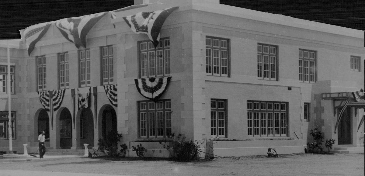 Primera alcaldía de Hialeah derrumbada en 1968