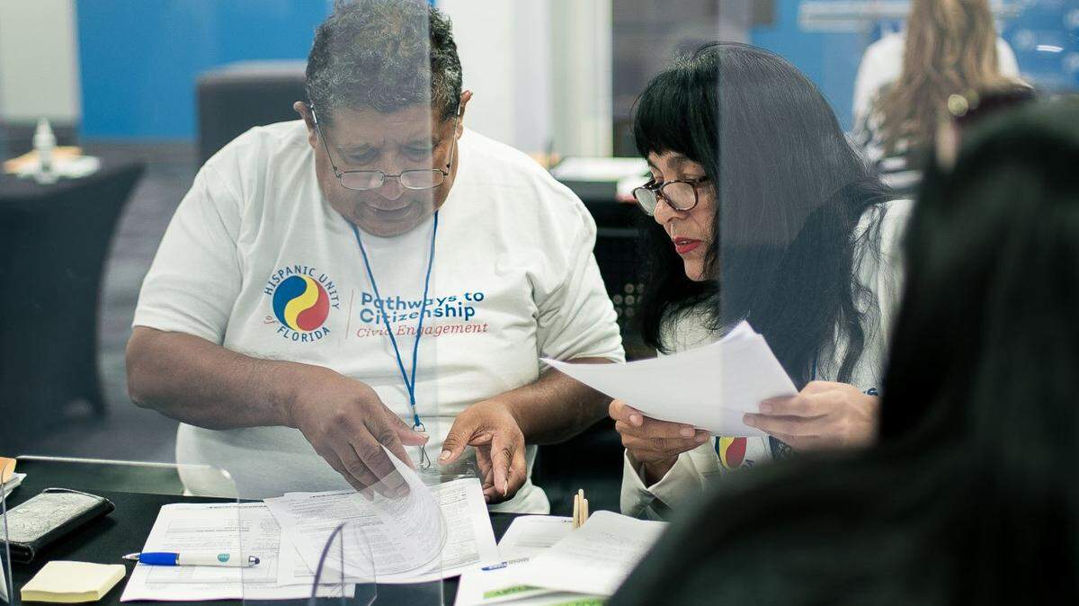 In addition to citizenship preparation, Hispanic Unity of Florida offers a wide range of immigration counseling services to assist immigrant families in Miami.
