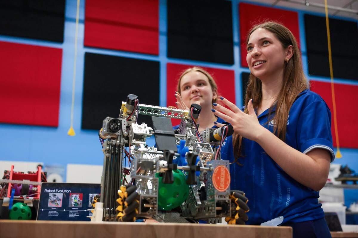 Maia Mendel, an 11th-grader and member of the Cyber Spartans robotics team, discusses the robot the team will enter in the Florida state championship during a presentation at the Garner Center for Innovation at Miami Country Day School at 601 NE 107th St., on Monday, March 2, 2026, in Miami. Fla.