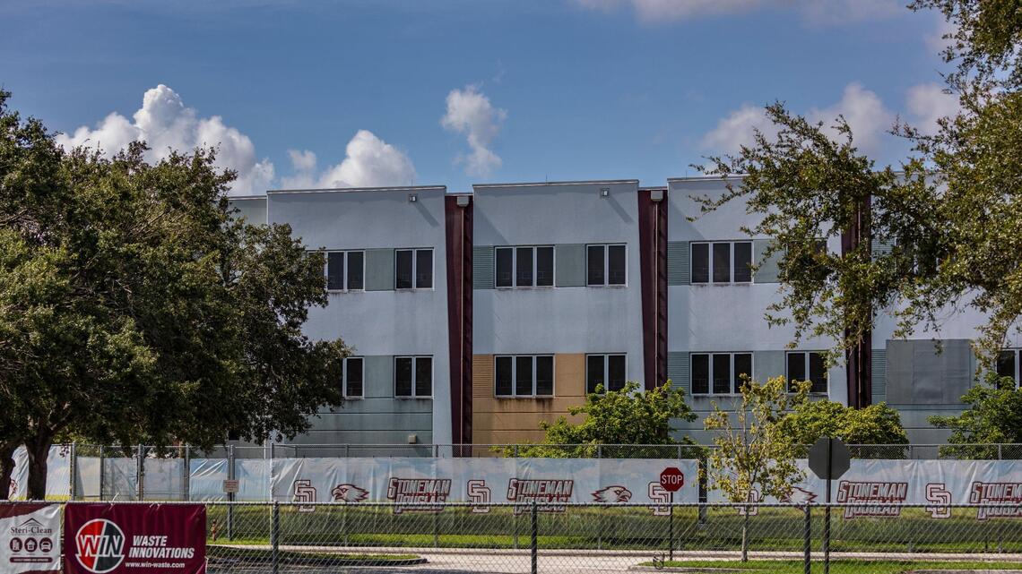 Parkland school shooting building soon destroyed + Can Trump vote in Florida? + Miami woman indicted for Jan. 6