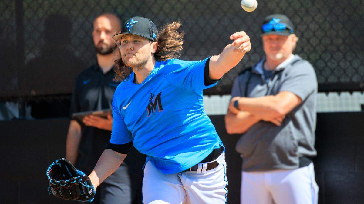 Miami Marlins pitching coach Mel Stottlemyre Jr look as Marlins pitcher Steven Okert throws during the first full-squad spring training workout at Roger Dean Stadium on Monday, March 14, 2022 in Jupiter, FL.