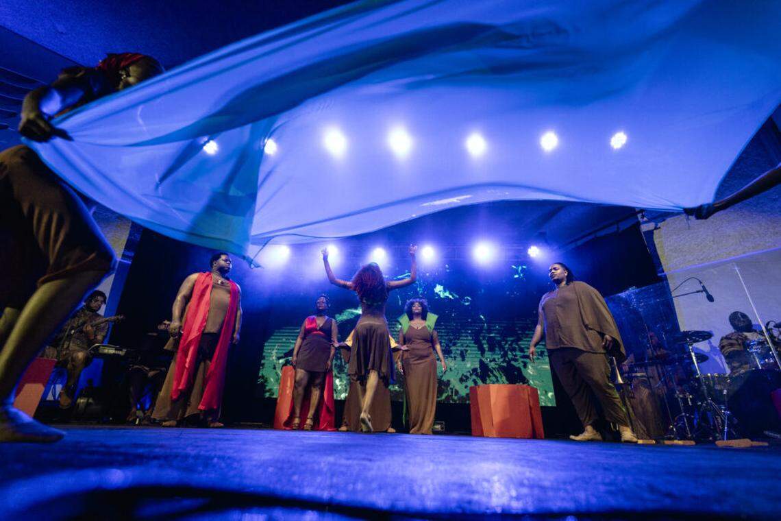 In this new edition of the Hued Songs’ Juneteenth Experience, audiences can expect a show that features a wide range of music, poetry, dance, and visual media. The photo is from last year’s show with J’von Brown, Jasmine Williams, Nyla Walker, and Darius Manuel.