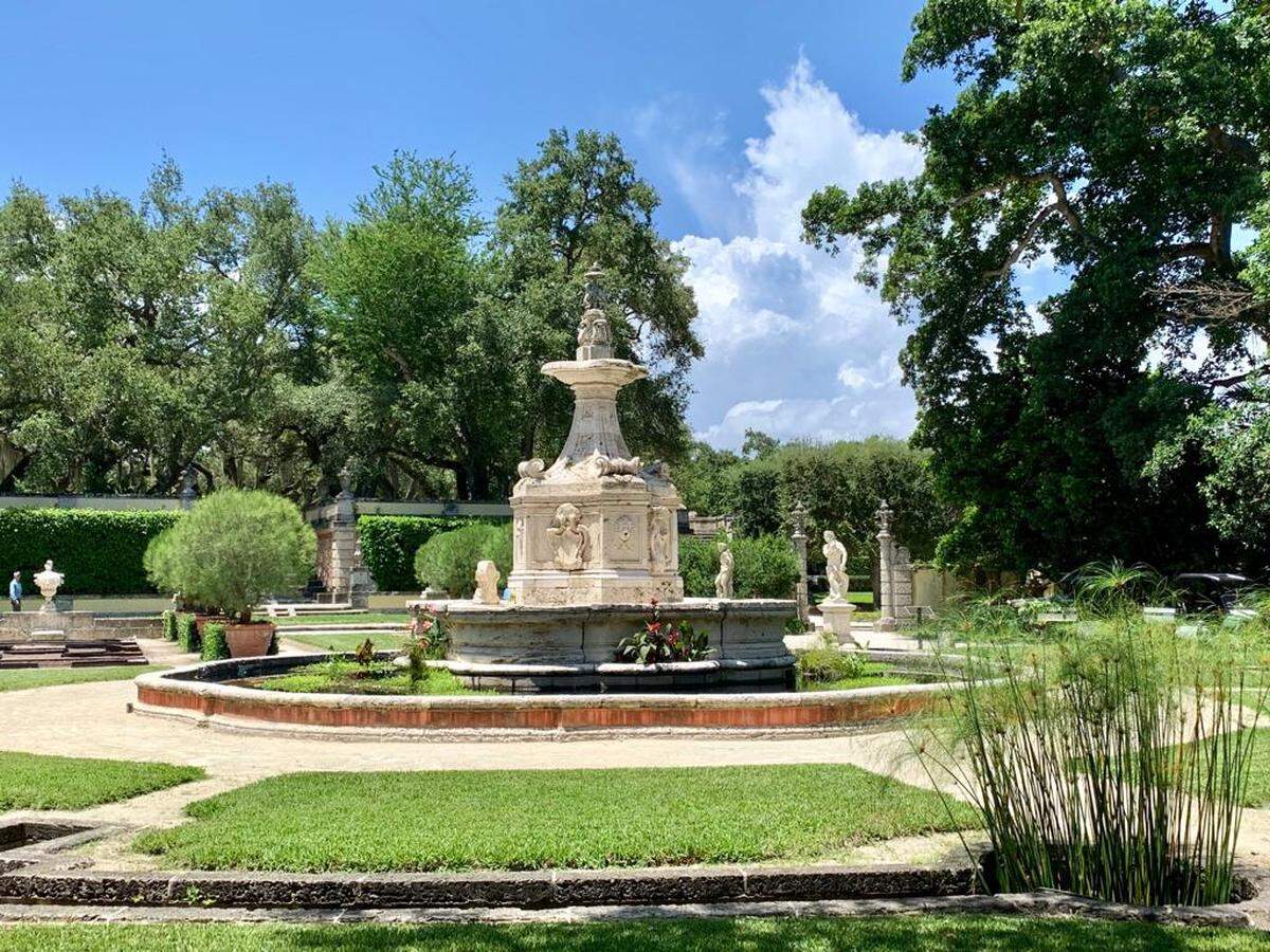 Vizcaya Museum and Gardens