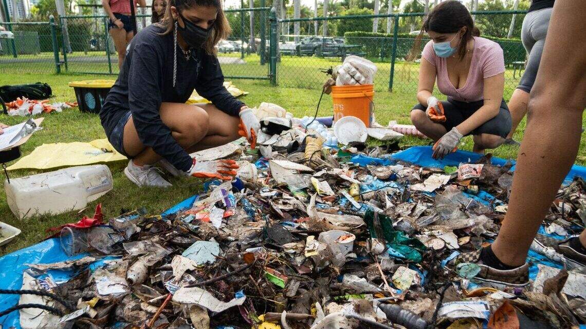 Miami’s shores are covered in garbage so these MAST alums are doing something about it