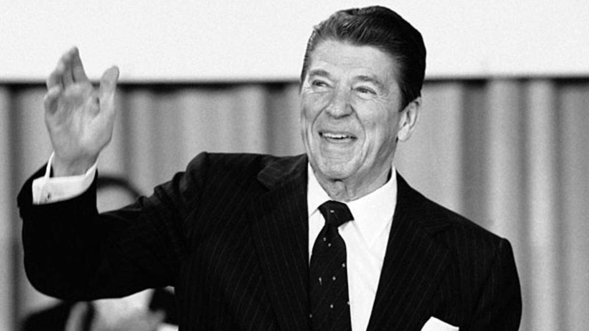 HACE 40 años, Reagan visito a Miami y creó un gran revuelo entre los exiliados cubanos que lo recibieron calurosamente en un restaurante llamado La Esquina de Tejas en el corazón de la Pequeña Habana. FOTO DE ARCHIVO