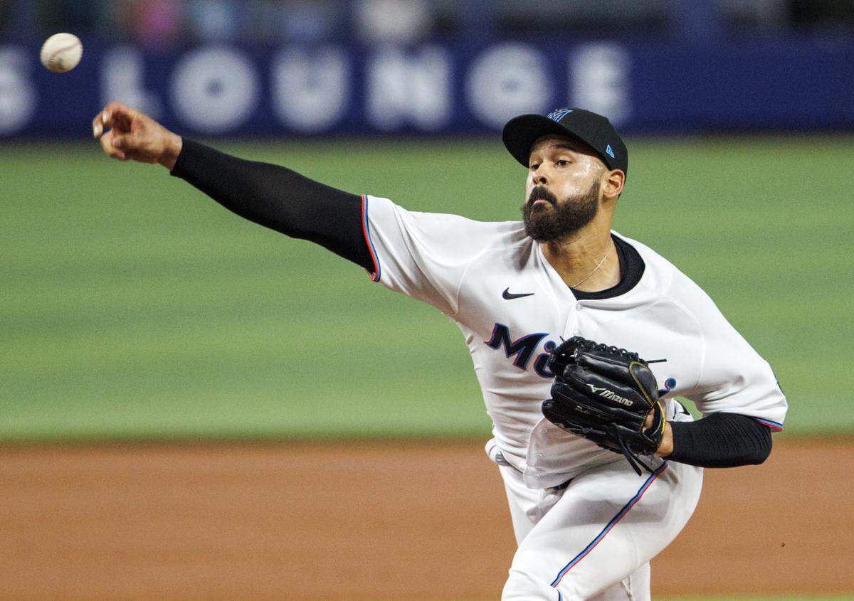 Miami Marlins starting pitcher Pablo Lopez (49) pitches during the first inning of a baseball game against the New York Mets at LoanDepot Park on Sunday, July 31, 2022 in Miami, Florida.