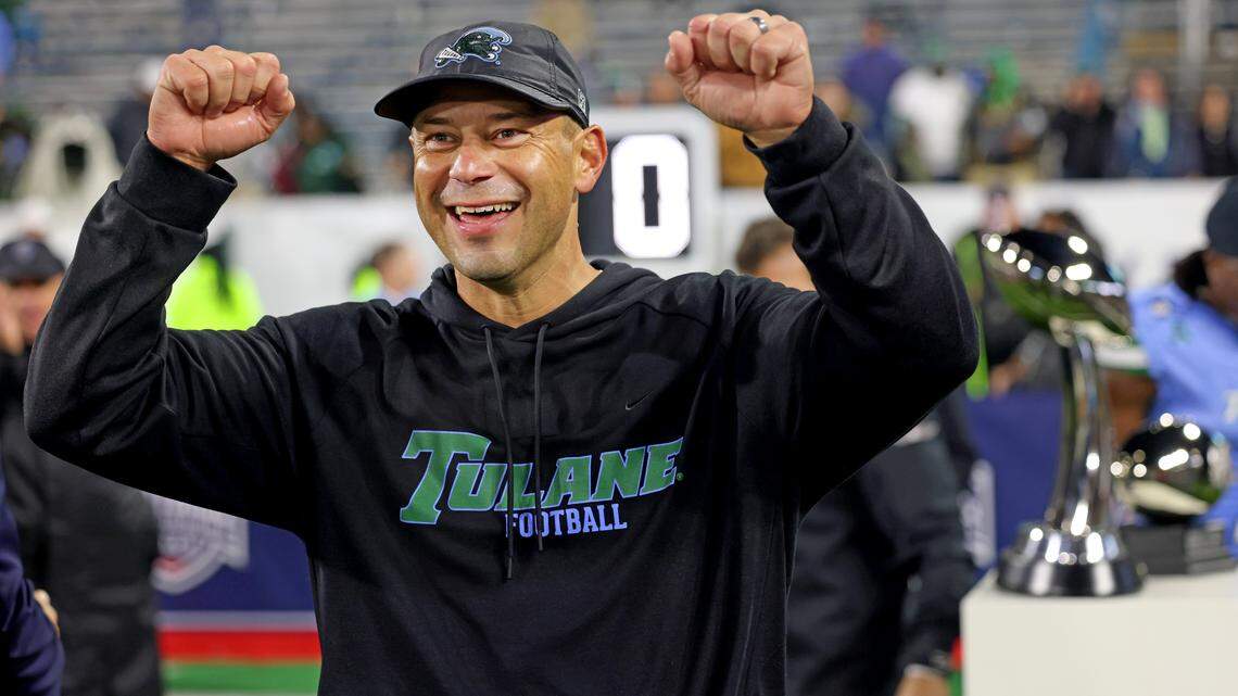 Florida’s Jon Sumrall is taking a different approach to finding a quarterback