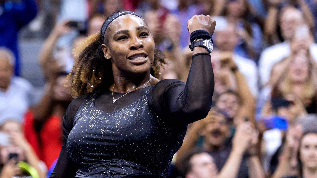 USA’s Serena Williams celebrates her win against Estonia’s Anett Kontaveit during their 2022 US Open Tennis tournament women’s singles second round match at the USTA Billie Jean King National Tennis Center in New York, on August 31, 2022. (Photo by COREY SIPKIN / AFP)