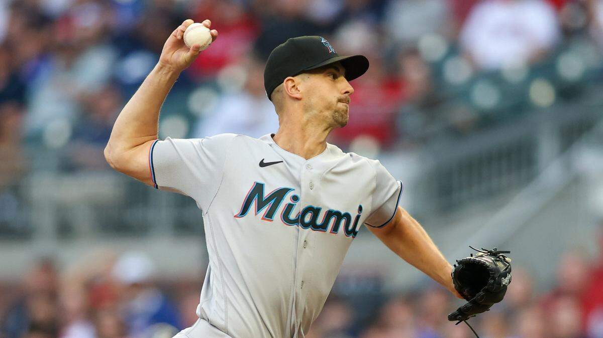 Miami Marlins starting pitcher Bryan Hoeing (78) throws against the Atlanta Braves in first inning at Truist Park on Tuesday, April 25, 2023.
