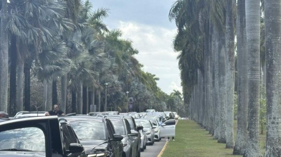 Zoo Miami visitors are told to leave after second bomb threat in 2 days