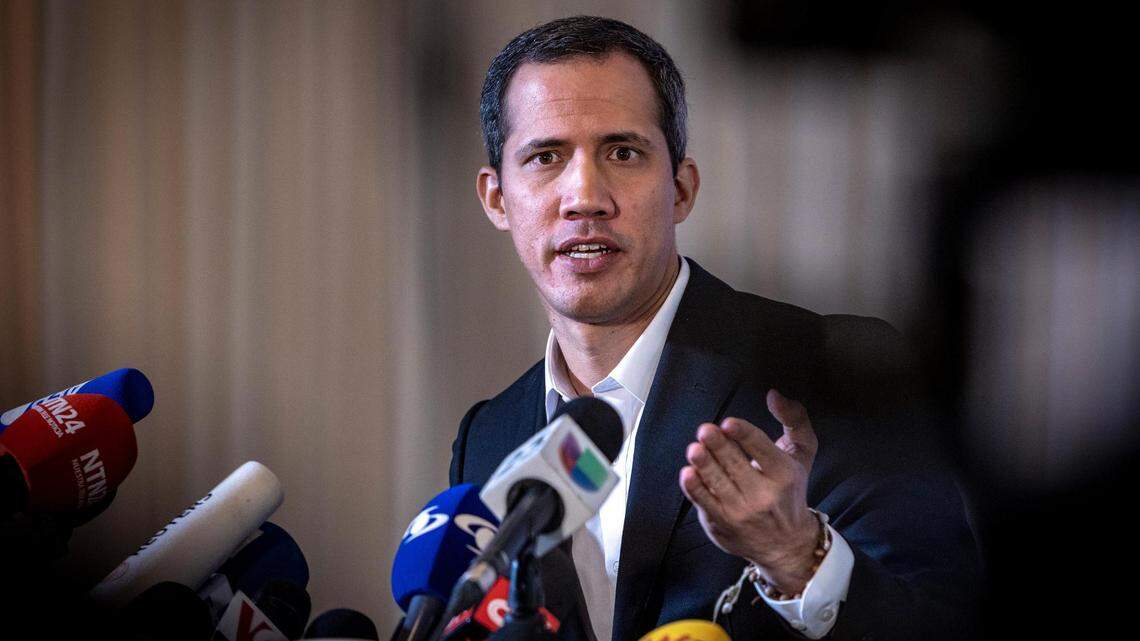 Venezuelan opposition leader Juan Guaidó has joined a fellowship program at Florida International University for the fall 2023 semester, where he will lead seminars, participate in discussions and mentor students, FIU says.