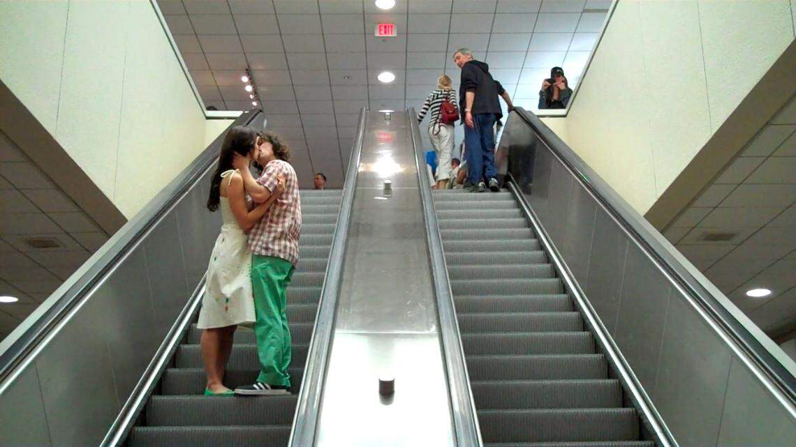 Artists Antonia Wright and Ruben Millares in a live performance at Brickell City Centre as part of “Free!”