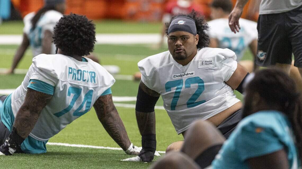 Kelly: Jonah Savaiinaea covets fresh start with Dolphins | Opinion