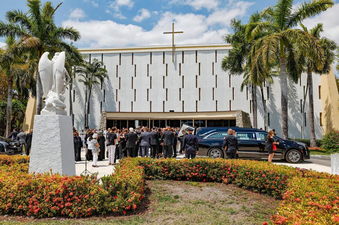 A funeral mass for Miami City Commissioner Manolo Reyes, who died on Thursday, is held at St. Michael the Archangel Catholic Church in Miami on Wednesday, April 16, 2025.