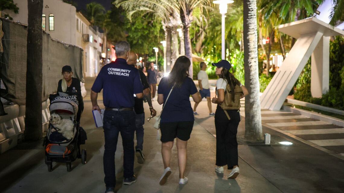 Homeless count dips in Miami Beach amid arrests. Is that related to an uptick in Miami?