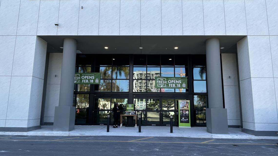 This supermarket is opening a second Aventura store. See how it’s different